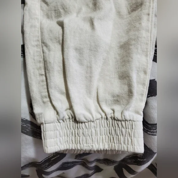 Linen/Rayon blend pants - Picture 3 of 3